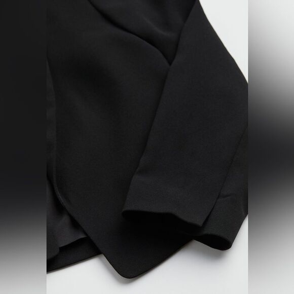 H&M Black Short Jacket Size Small NWT 7 0473 - Picture 3 of 7